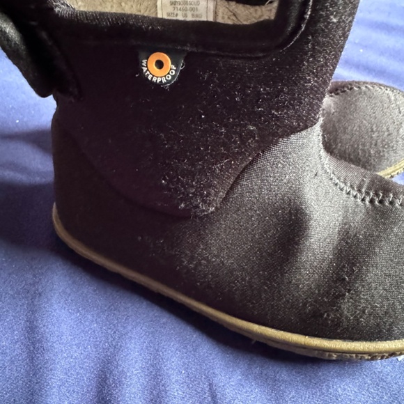 Bogs boots - Picture 3 of 3